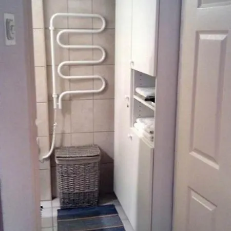 Aspalathos Apartment Split